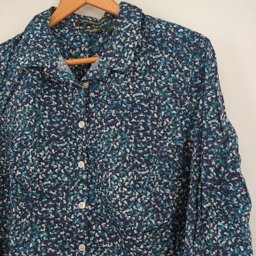 Eddie Bauer Women’s Leaf Motif Button Up Shirt - Picture 3 of 8